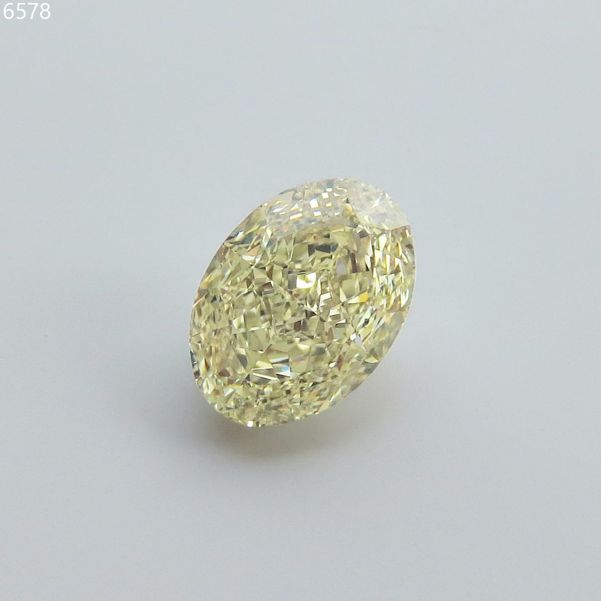 3.13 ct Oval diamond