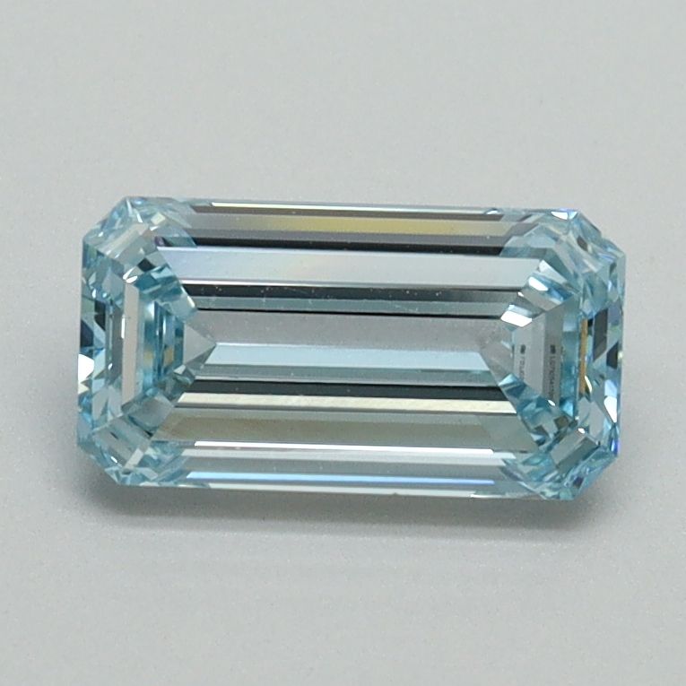 1.01 ct. emerald Lab Grown Diamond front image
