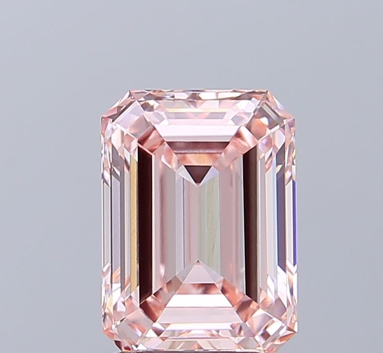 2.55 ct Emerald diamond