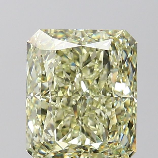 3.56 ct Radiant diamond