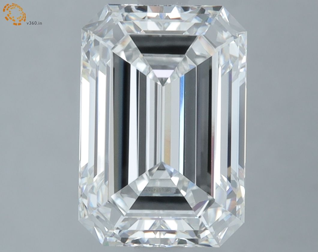 3.09 ct. emerald Lab Grown Diamond front image