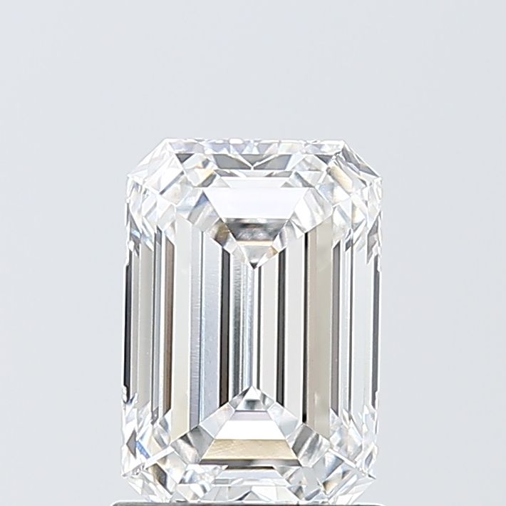 1.59 ct. emerald Lab Grown Diamond front image