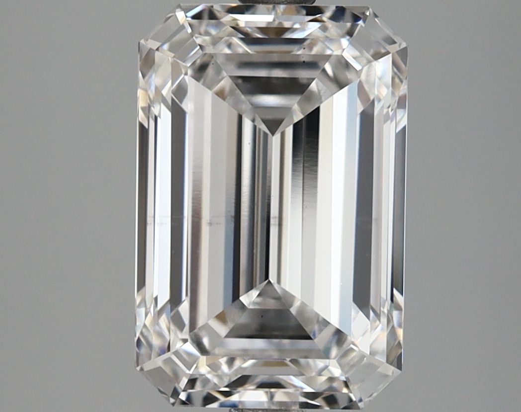 4.03 ct. emerald Lab Grown Diamond front image