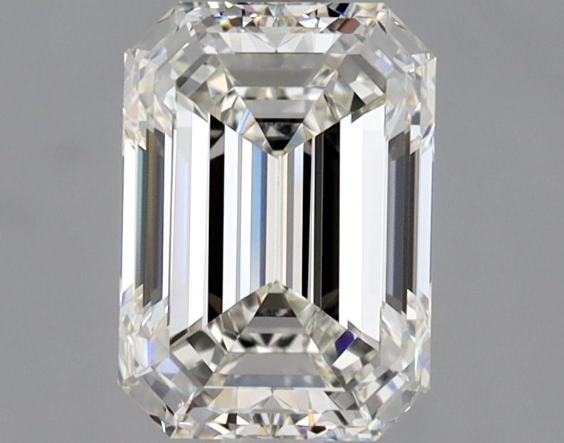 2.01 ct Emerald diamond
