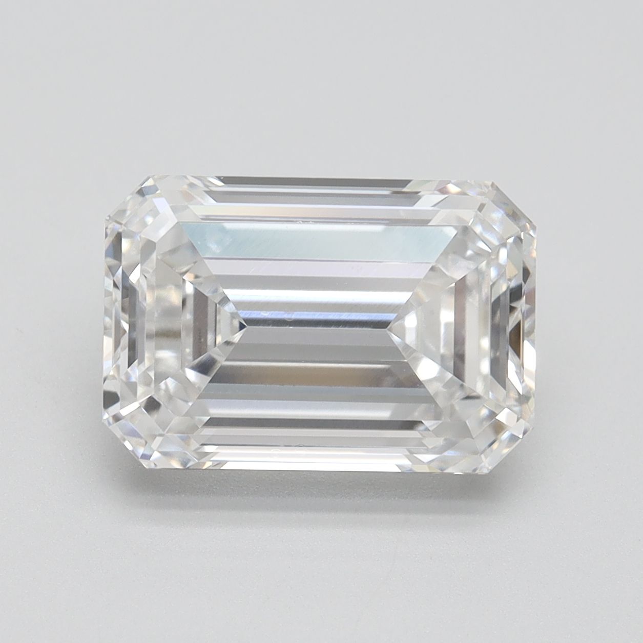 4.70 ct. emerald Lab Grown Diamond front image