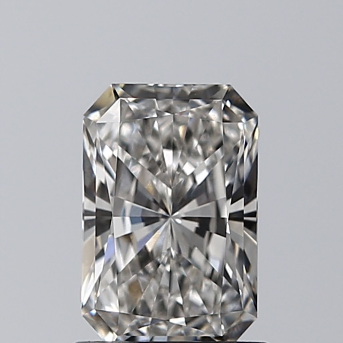 0.94 ct Radiant diamond