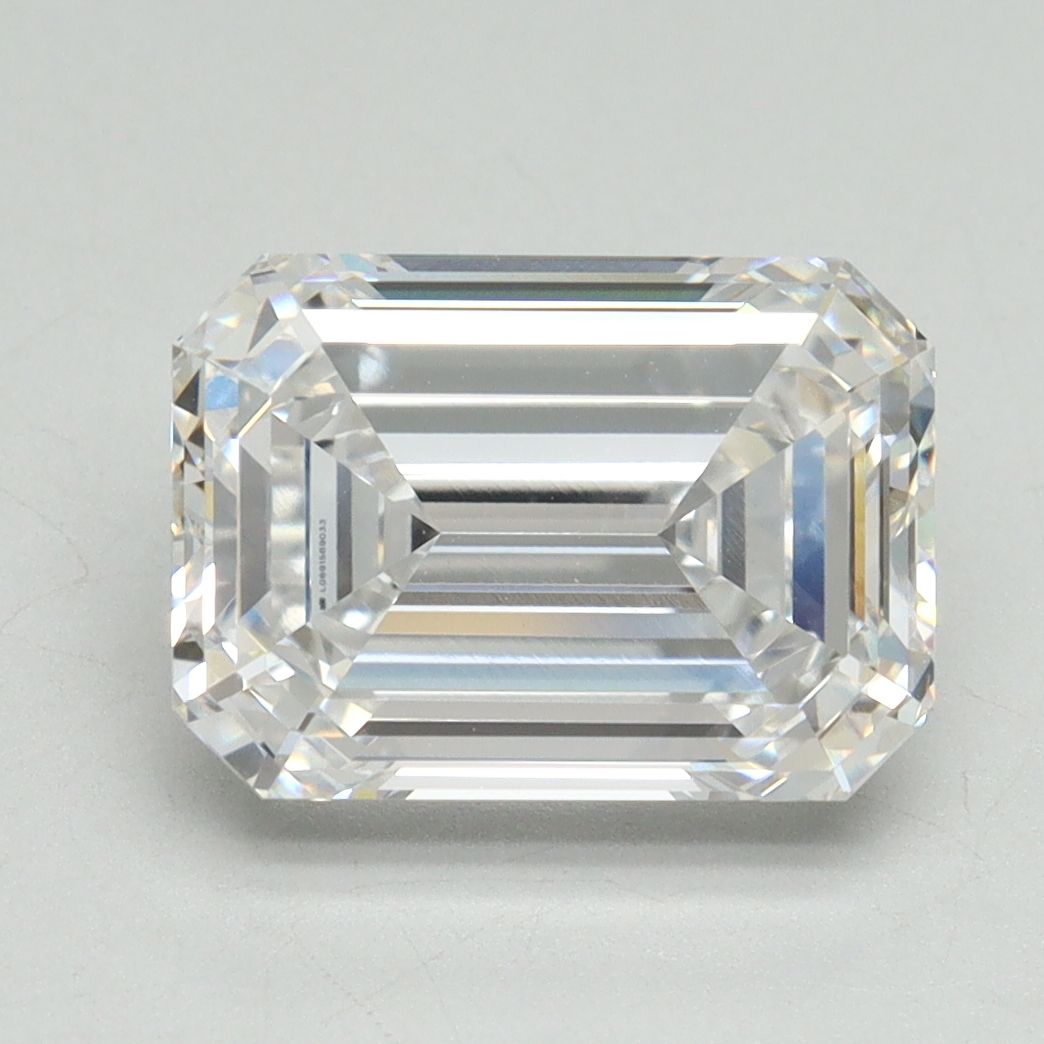 4.10 ct. emerald Lab Grown Diamond front image