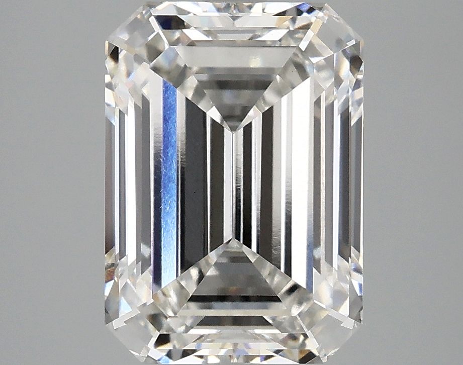 4.05 ct. emerald Lab Grown Diamond front image