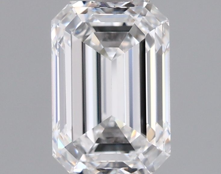 1.53 ct. emerald Lab Grown Diamond front image