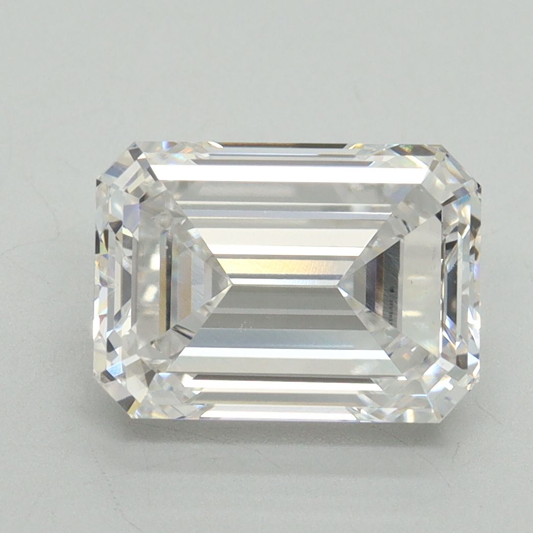 4.00 ct. emerald Lab Grown Diamond front image