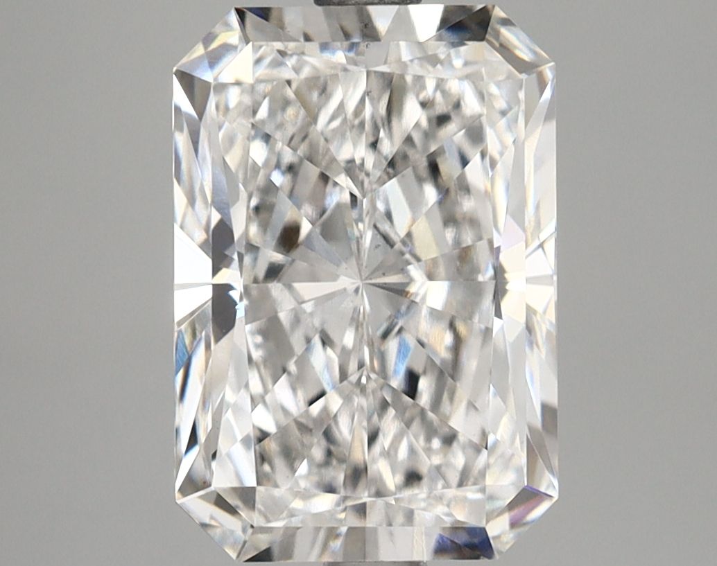 3.52 ct. radiant Lab Grown Diamond front image