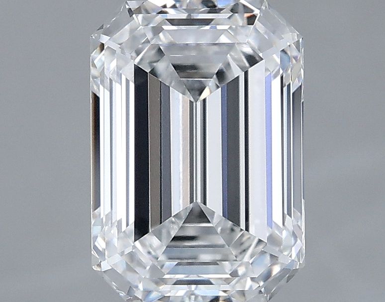 2.54 ct. emerald Lab Grown Diamond front image