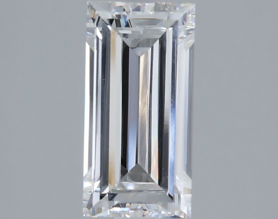 1.47 ct lab-grown Baguette Diamond