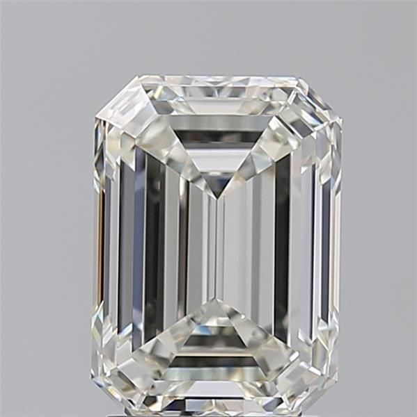 3.01 ct Emerald diamond