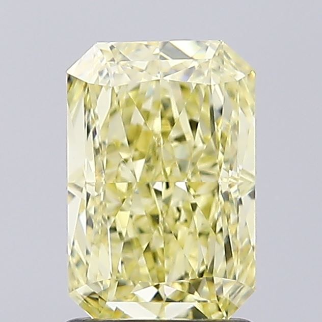 1.81 ct Radiant diamond