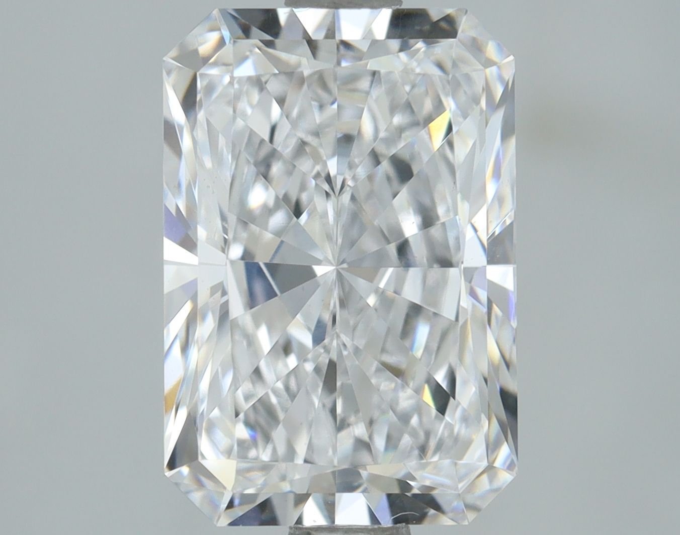 2.04 ct. radiant Lab Grown Diamond front image