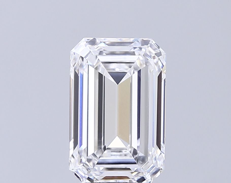 3.08 ct. emerald Lab Grown Diamond front image