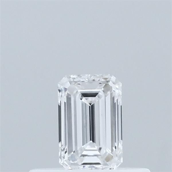 0.31 ct lab-grown Emerald Diamond