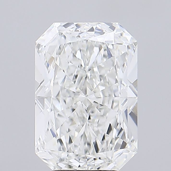 3.84 ct Radiant diamond