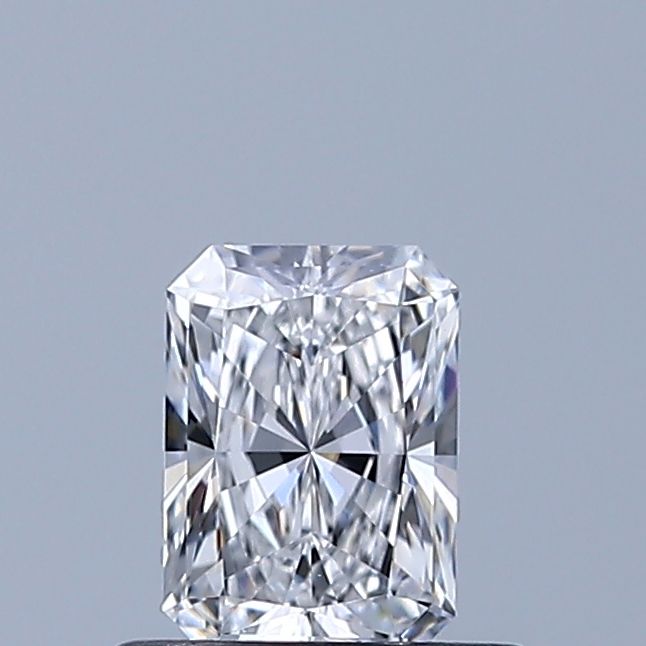 0.51 ct lab-grown Radiant Diamond