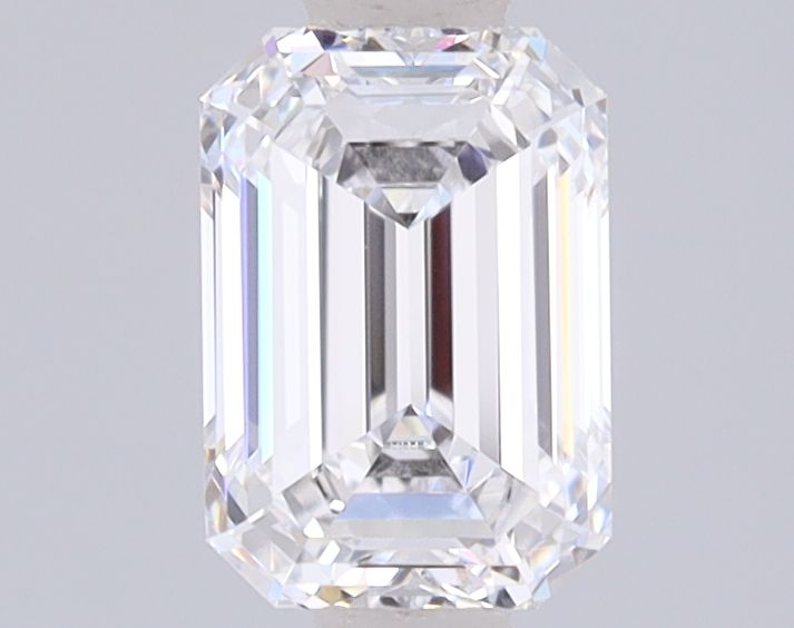 1.05 ct. emerald Lab Grown Diamond front image