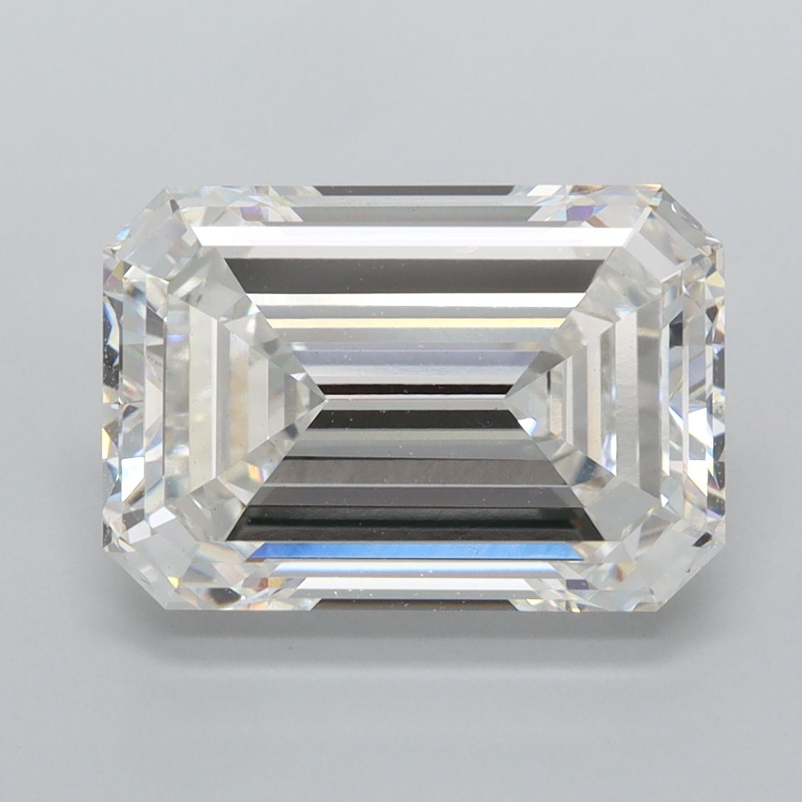 5.50 ct. emerald Lab Grown Diamond front image