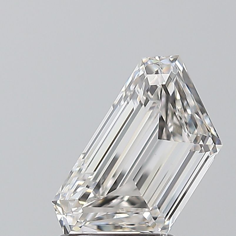 1.5 ct Trapezoid Diamond
