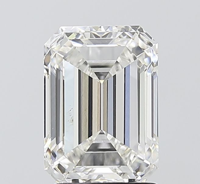 2.56 ct Emerald diamond
