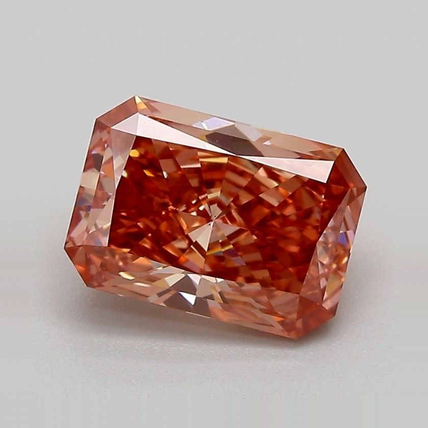 2.01 ct Radiant diamond