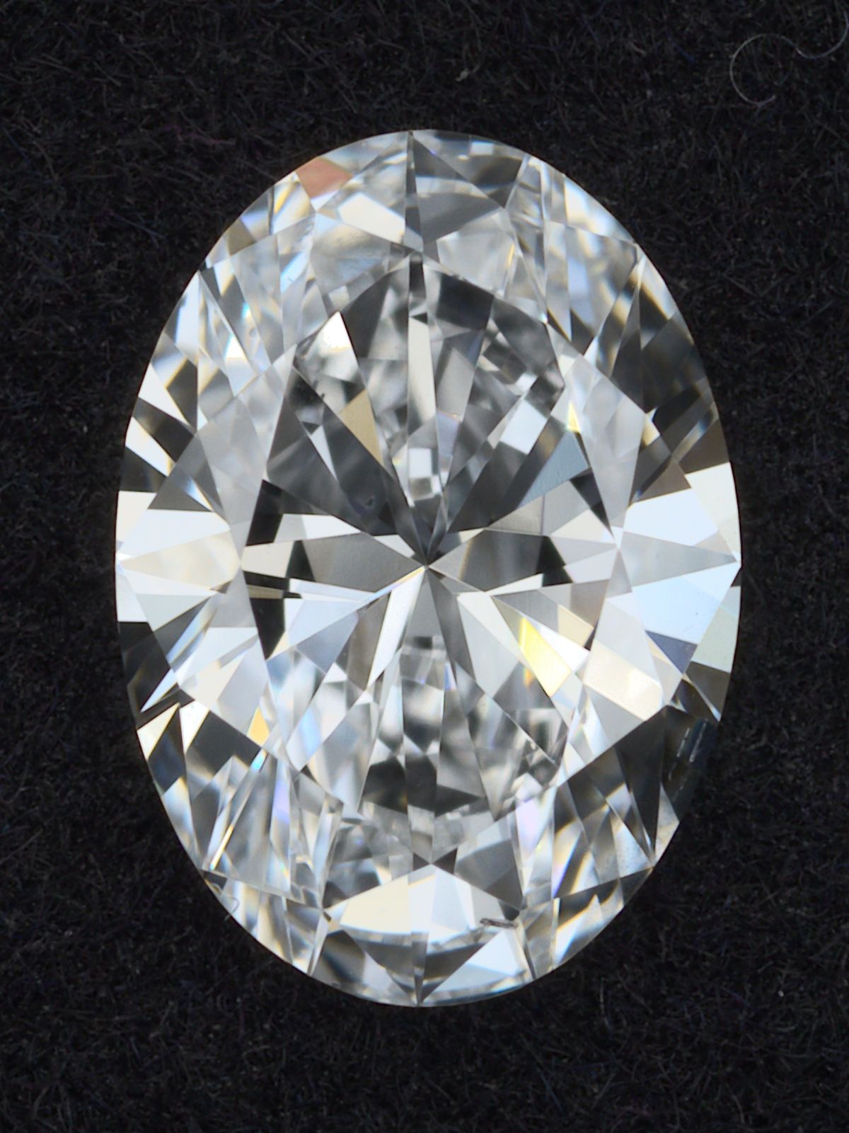 0.50 ct. oval Lab Grown Diamond front image