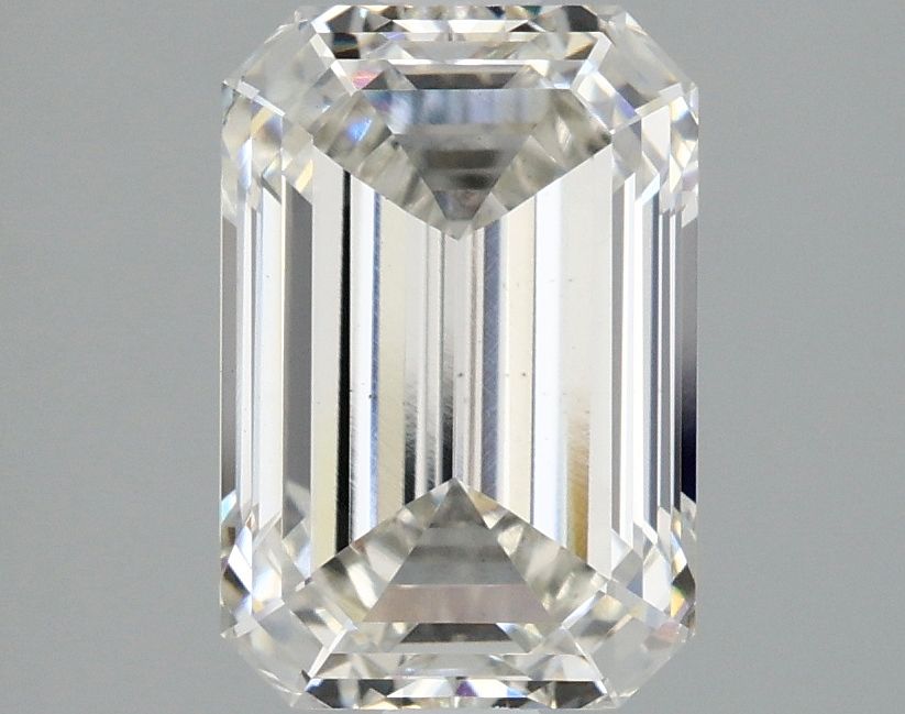 2.58 ct Emerald diamond