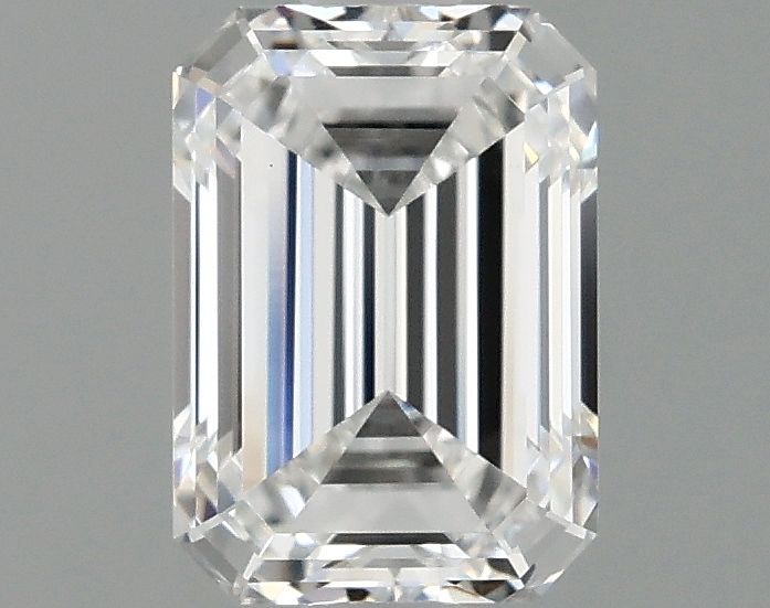 1.04 ct. emerald Lab Grown Diamond front image