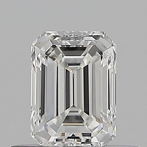 0.50 ct Emerald diamond