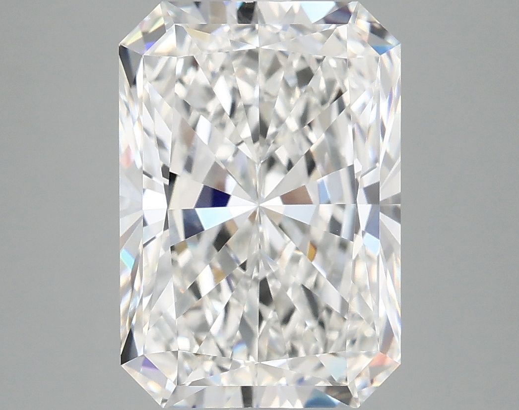 5.05 ct. radiant Lab Grown Diamond front image