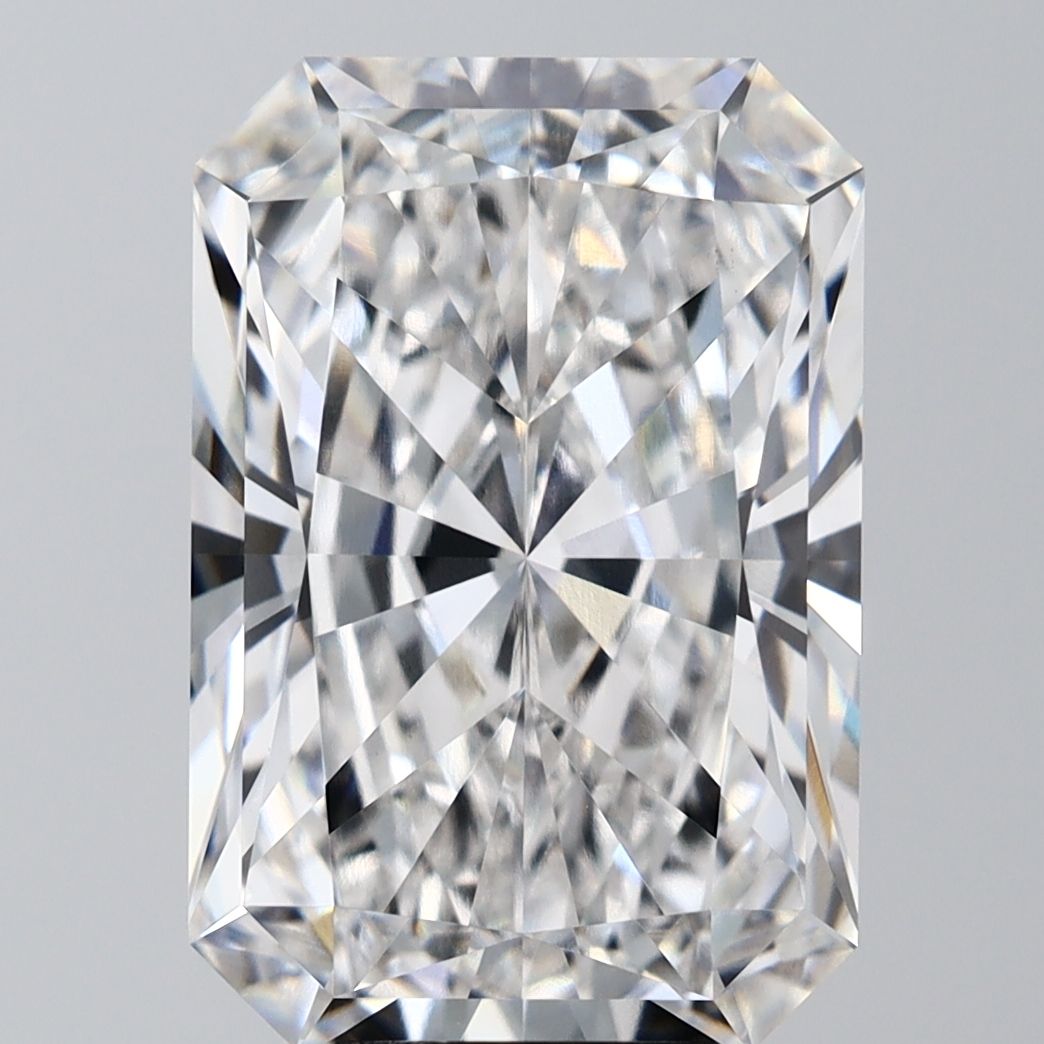 8.07 ct. radiant Lab Grown Diamond front image