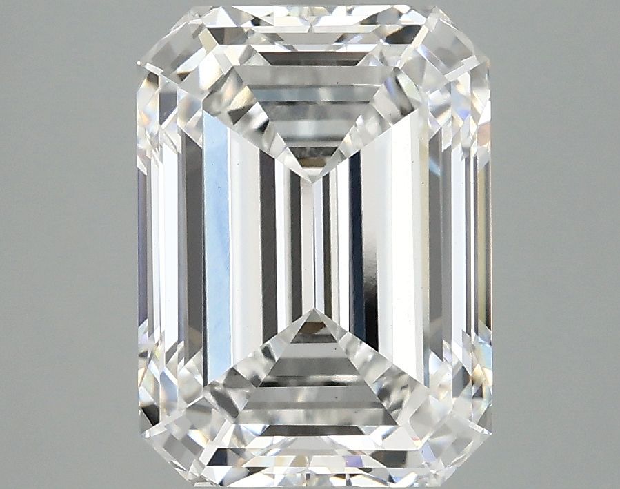 4.05 ct. emerald Lab Grown Diamond front image