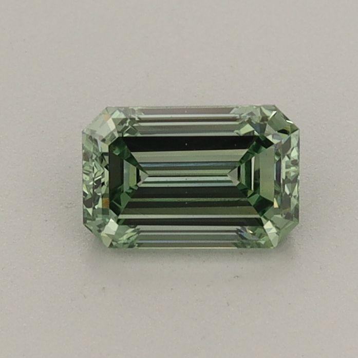 0.6 CT Fancy Vivid Green EMERALD