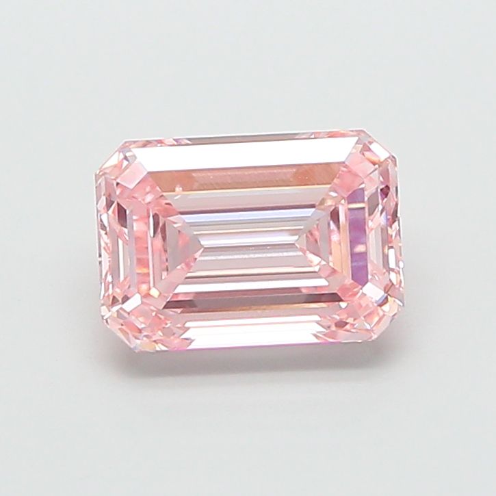 3.06 ct Emerald diamond