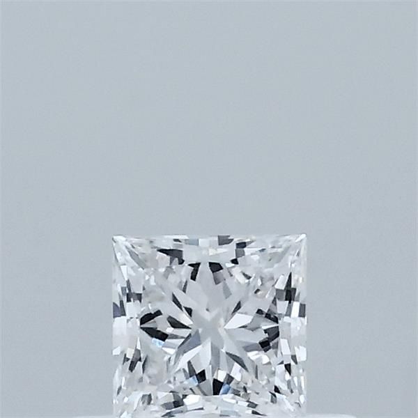 0.34 ct lab-grown Princess Diamond