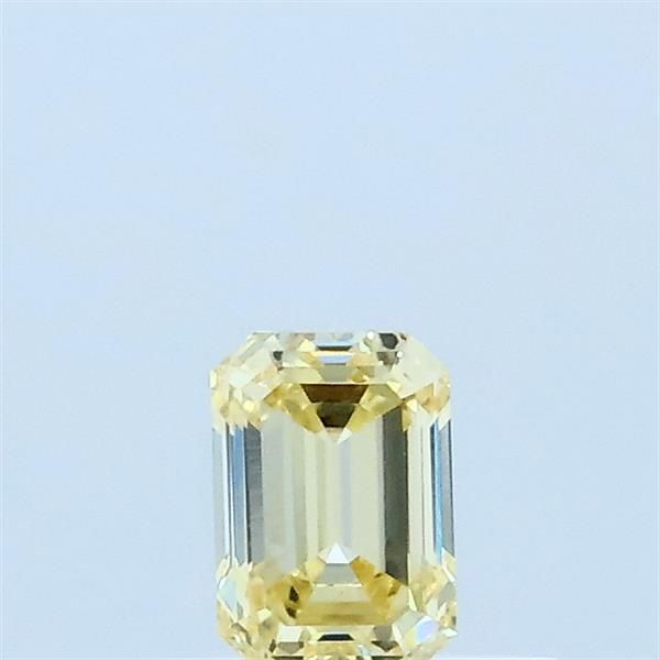 0.3 ct lab-grown Emerald Diamond