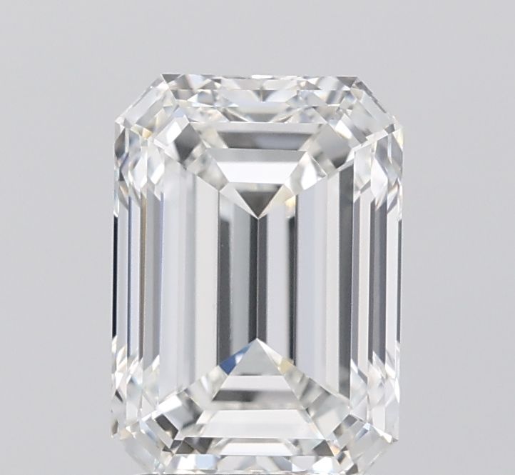 2.56 ct Emerald diamond