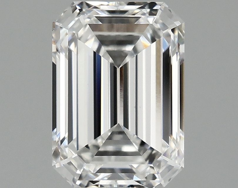 1.52 ct. emerald Lab Grown Diamond front image