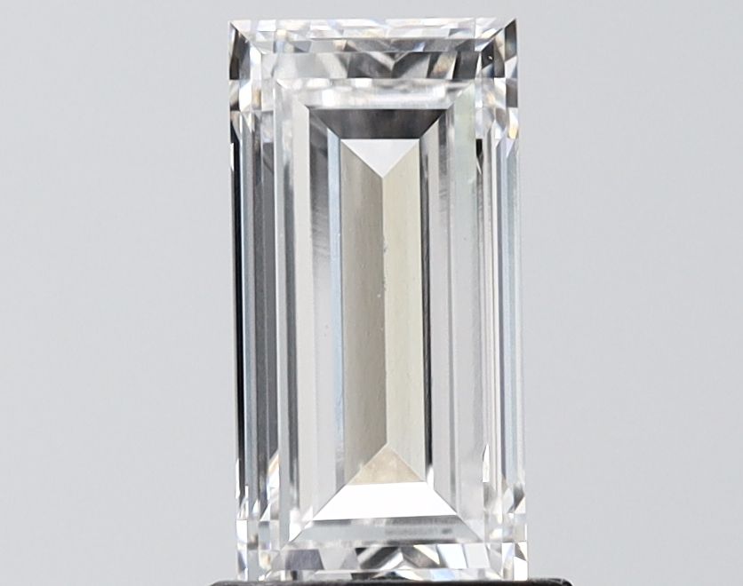 1.53 ct lab-grown Baguette Diamond