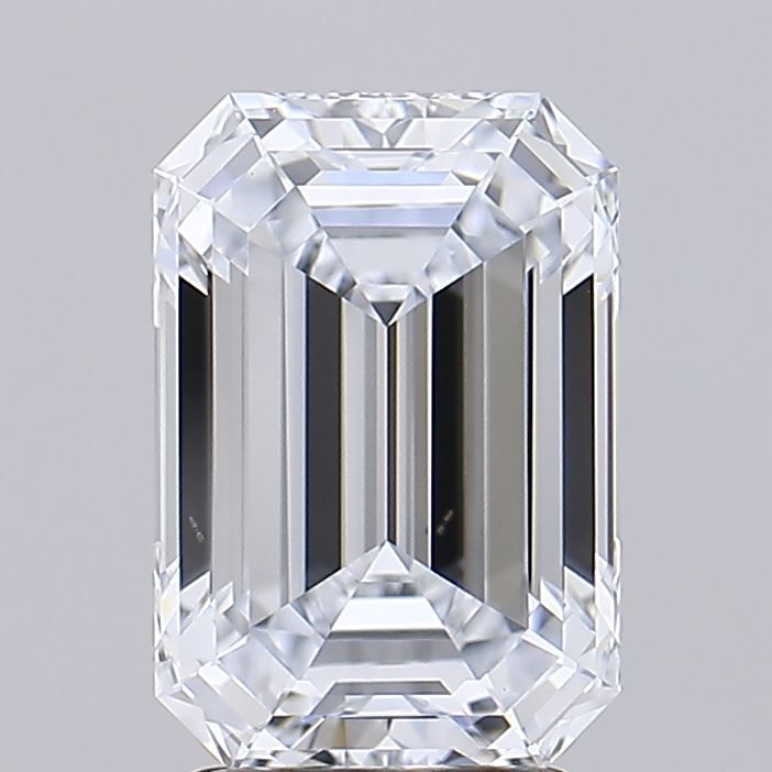 3.02 ct Emerald diamond