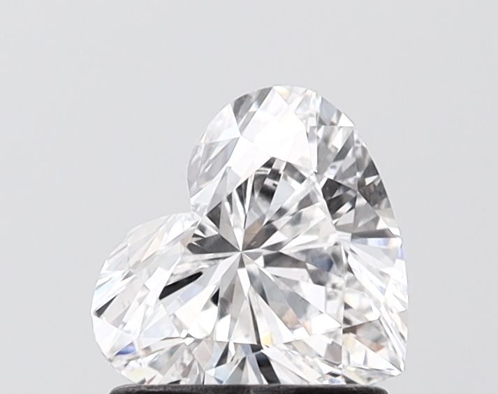 1.05 ct. heart Lab Grown Diamond front image