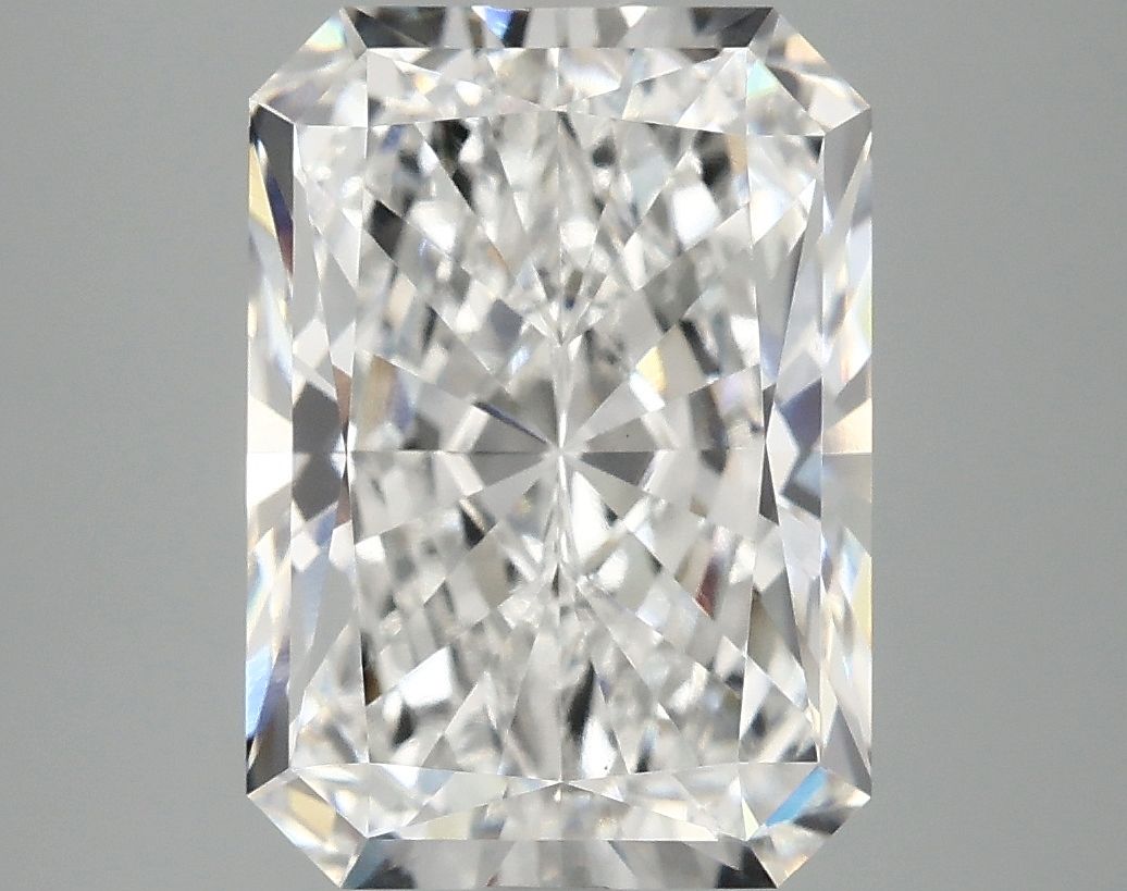 5.05 ct. radiant Lab Grown Diamond front image