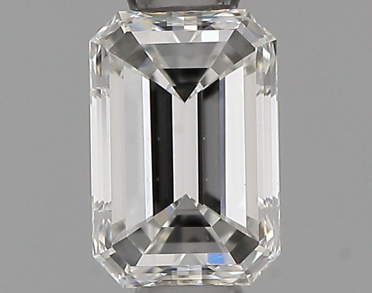 0.39 ct Emerald diamond