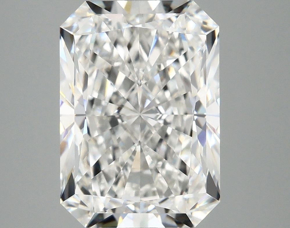 4.52 ct. radiant Lab Grown Diamond front image