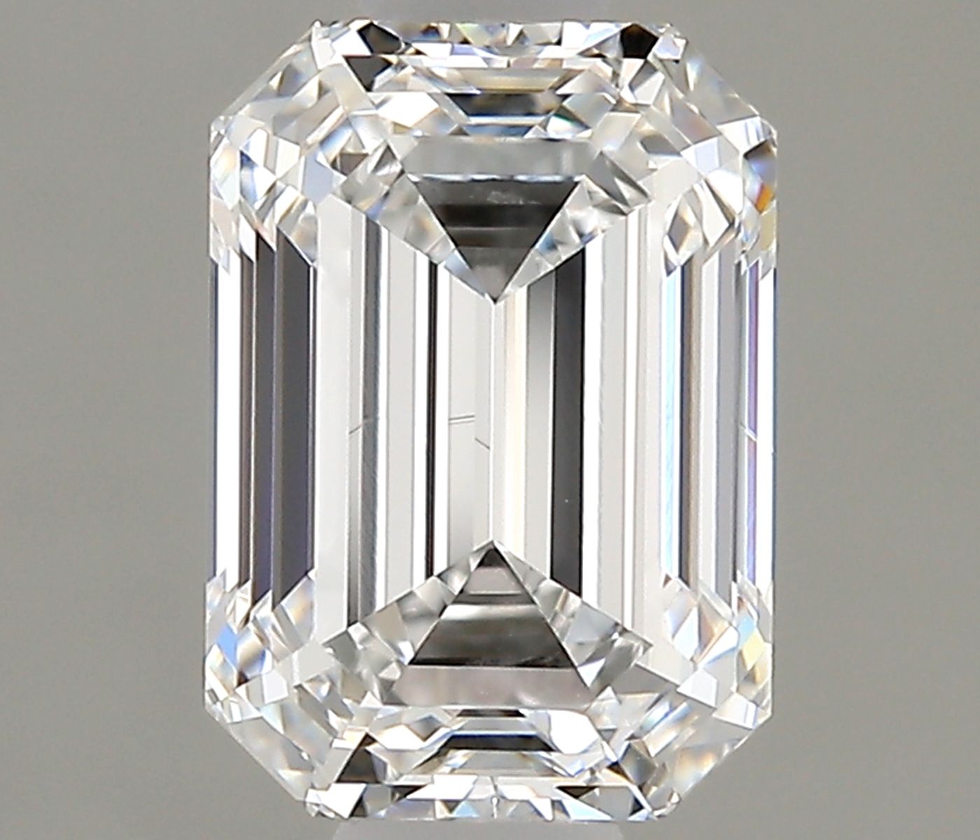 1.50 ct. emerald Lab Grown Diamond front image