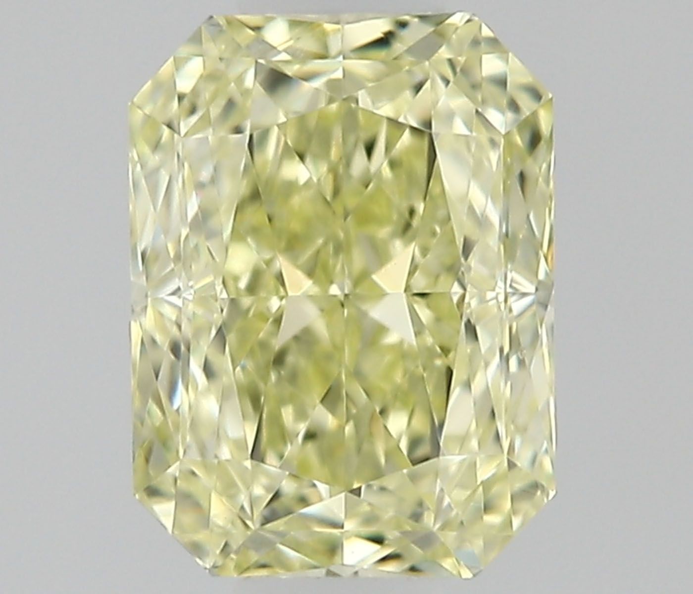 0.50 ct Radiant diamond